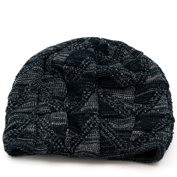 Redess Beanie & Scarf Set - Picture 4 of 6